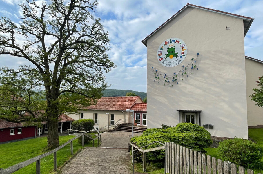 Die Br�der-Grimm-Schule ist die einzige Grundschule im Stadtgebiet ohne eigene Mensa.