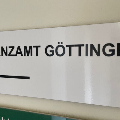 Innerhalb der vergangenen zehn Jahre hat sich nach Aussage des Finanzamtes G&ouml;ttingen die Anzahl der Auskunftssuchenden in Hann M&uuml;nden stark verringert - mit weiter abnehmender Tendenz. 