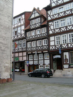 Ziegelstra&szlig;e 8