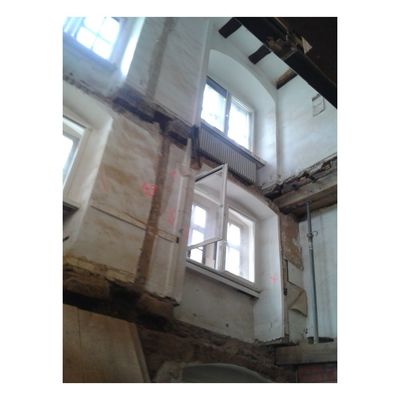 Sanierung Rathaus Hann. M&uuml;nden - 1. Bauabschnitt - Arbeiten im Bereich Treppenhaus und Fahrstuhl - Bild-A00027