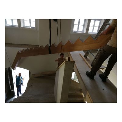 Sanierung Rathaus Hann. M&uuml;nden - 1. Bauabschnitt - Arbeiten im Bereich Treppenhaus und Fahrstuhl - Bild-A00104